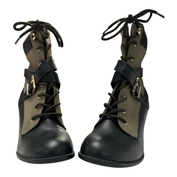 Apt. 9 Green and Black Ankle Boots with Chunky Heels and Lace-Up Design - Picture 3 of 5